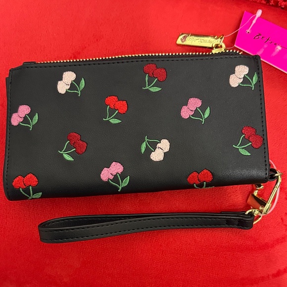 NWT Betsey Johnson Black and Red Cherry Wristlet - Picture 3 of 12
